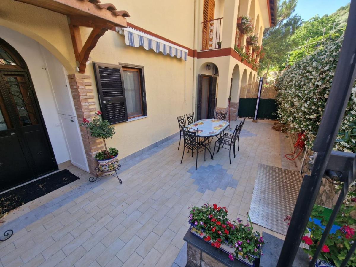Вилла Casa Mariateresa Вико-Экуенсе Экстерьер фото